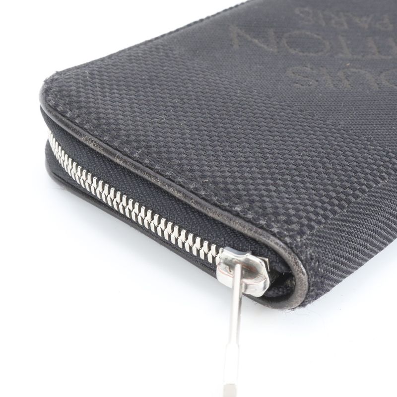 Louis Vuitton Damier Jean Portefeuille Long Zippe Leather Wallet