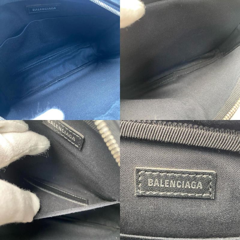 Balenciaga Everyday Shoulder Bag