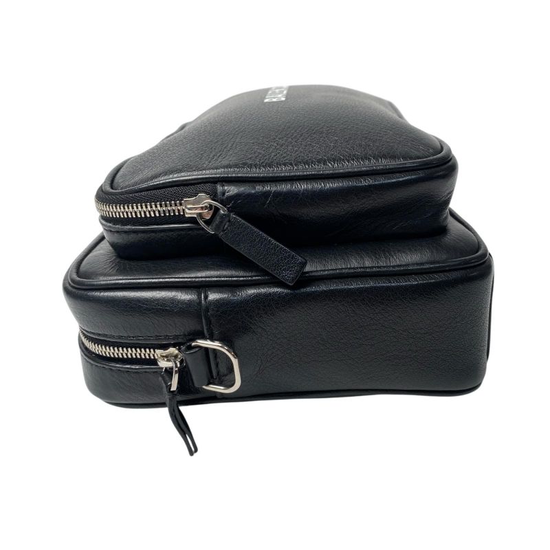 Balenciaga Everyday Shoulder Bag