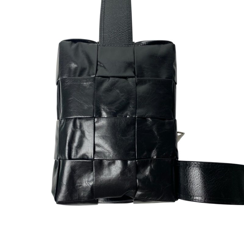 Bottega Veneta Maxi Intre Cassette Sling Bag Mini