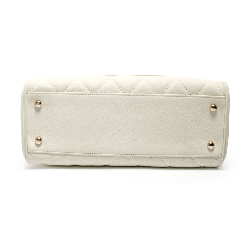 Chanel Handbag Soft Caviar CC Logo Fringe