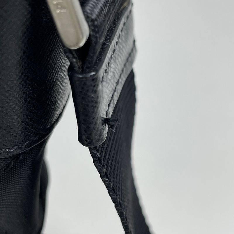 Prada Logo Shoulder Bag Quilted Nylon Nero