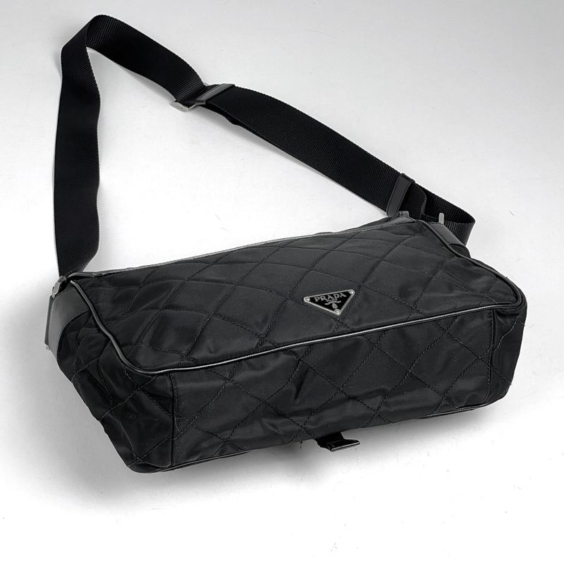 Prada Logo Shoulder Bag Quilted Nylon Nero