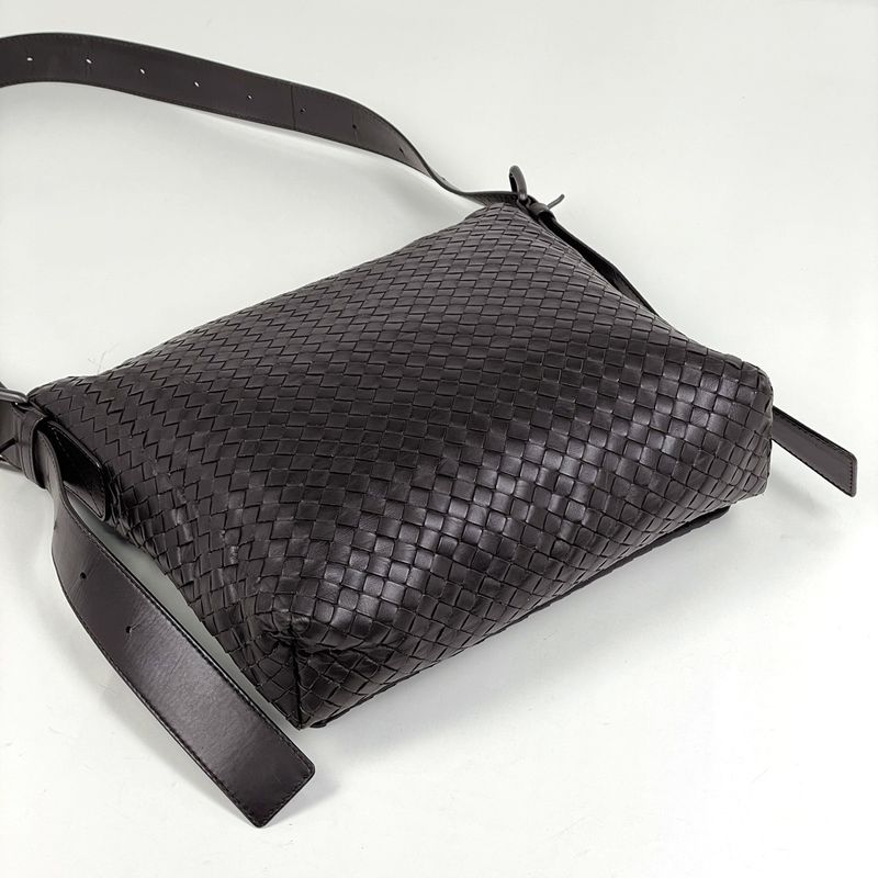 Bottega Veneta Intrecciato Shoulder Bag Leather