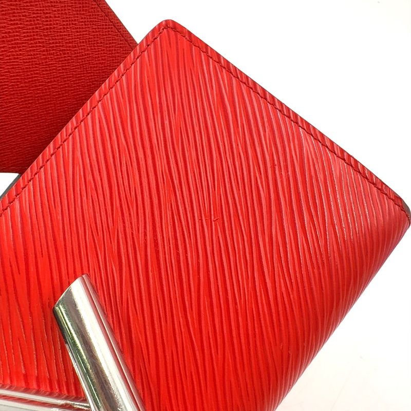 Louis Vuitton Portefeuille Twist Epi Coquelicot Leather Red Bifold Wallet