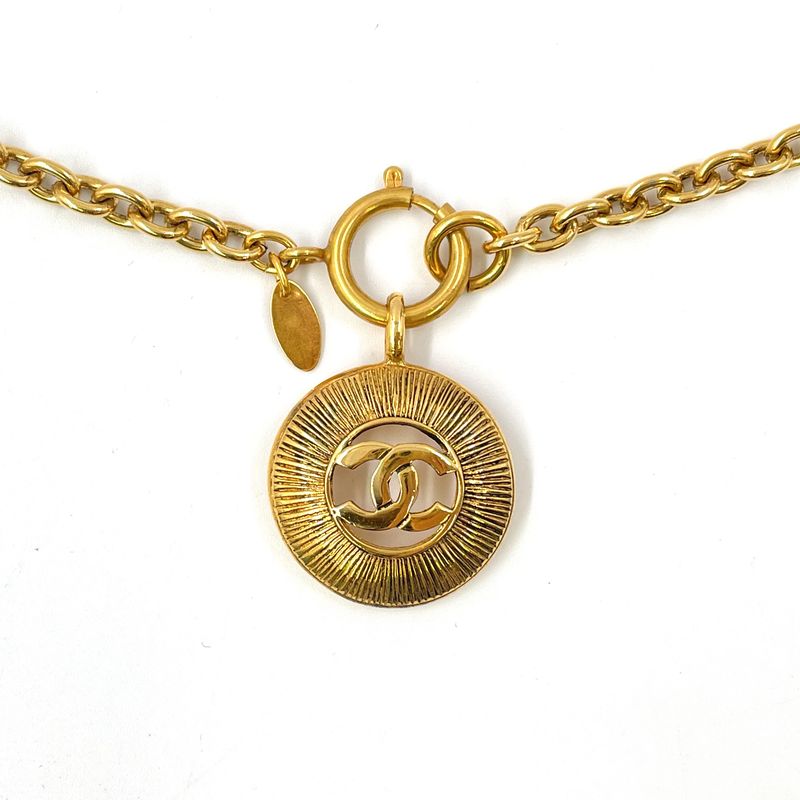 Chanel CC Logo Vintage Medallion Gold Plated Necklace