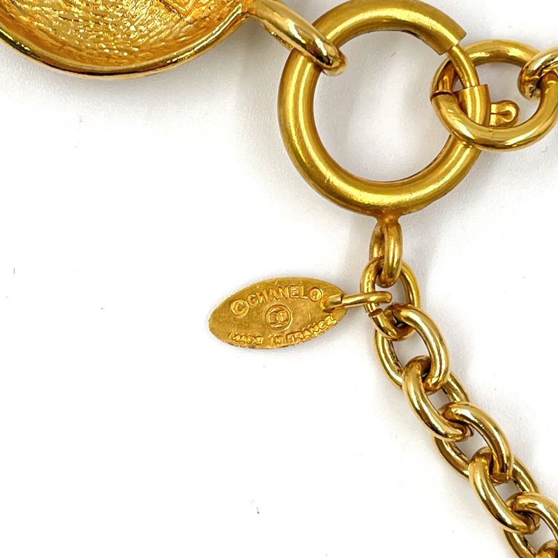 Chanel CC Logo Vintage Medallion Gold Plated Necklace