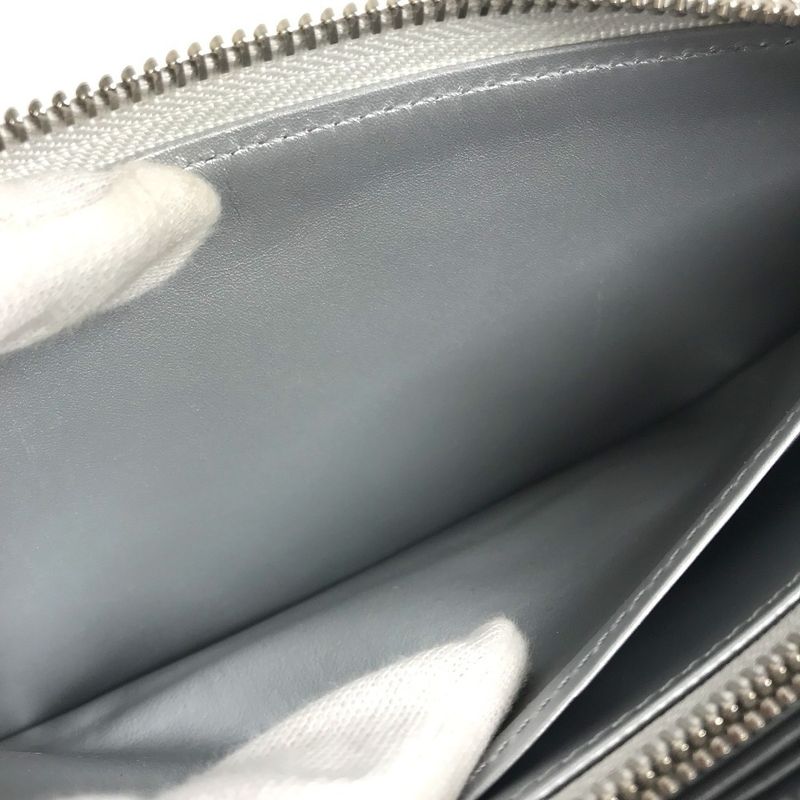 Louis Vuitton Wallet Zippy Leather Silver