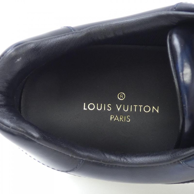 Louis Vuitton Sneakers Black 8 Blue