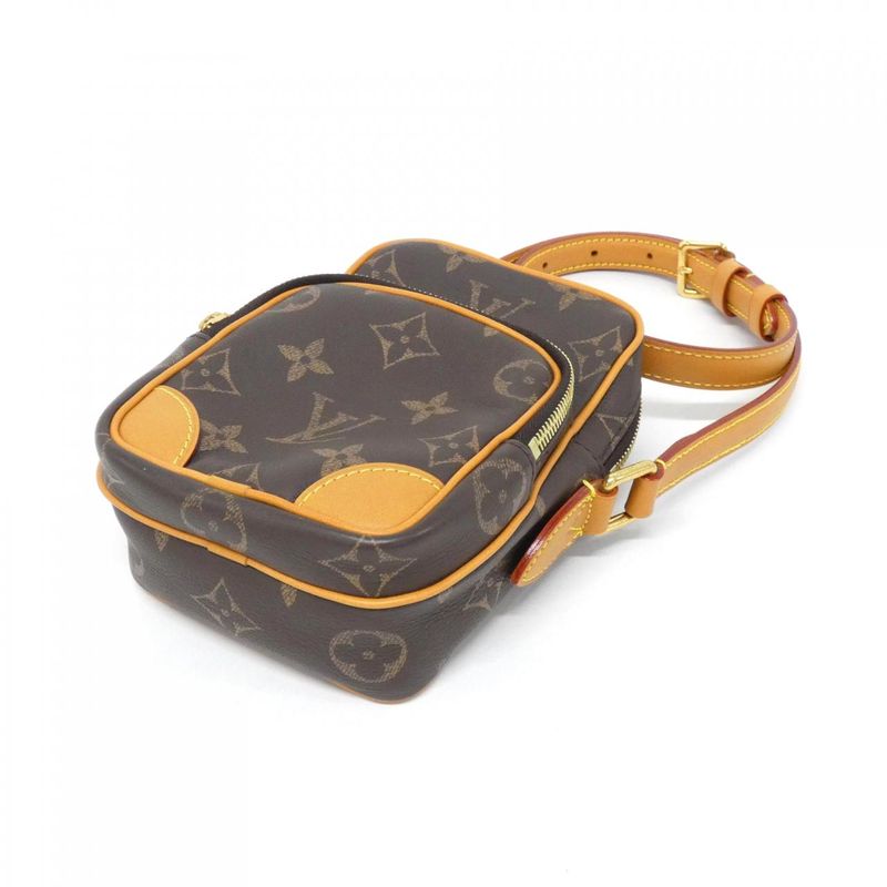 Louis Vuitton Monogram Leather Amazon Shoulder Bag Marron