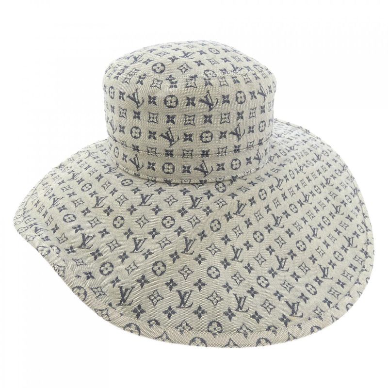 Louis Vuitton Hat White