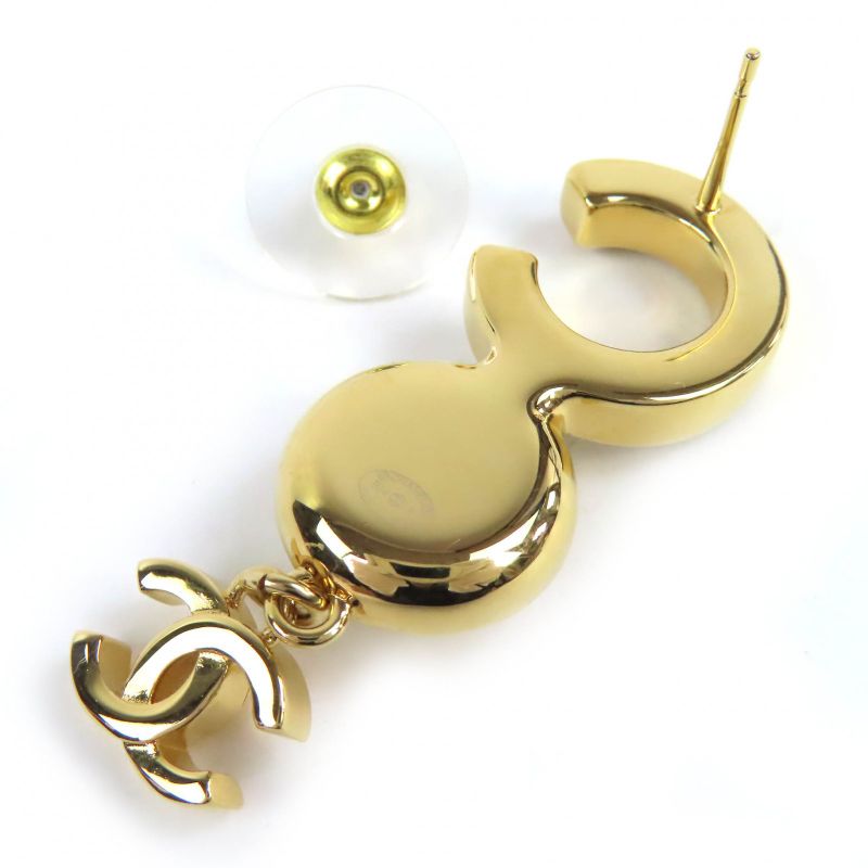 Chanel CC Logo Coco Faux Pearl Earrings for Both Ears Gold Black