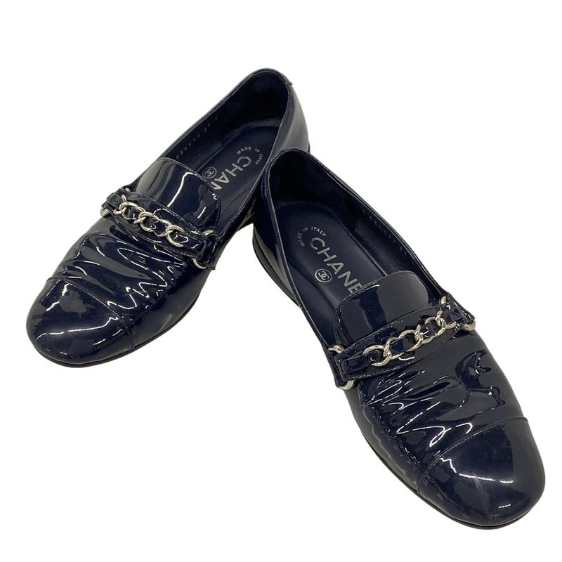 Chanel Loafer 37C Navy CC Logo Chain Leather