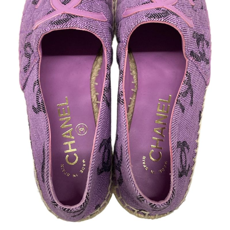 Chanel Slip Ons 35C Purple Black Espadrilles CC Logo Leather