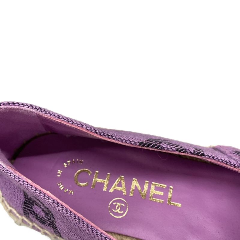 Chanel Slip Ons 35C Purple Black Espadrilles CC Logo Leather