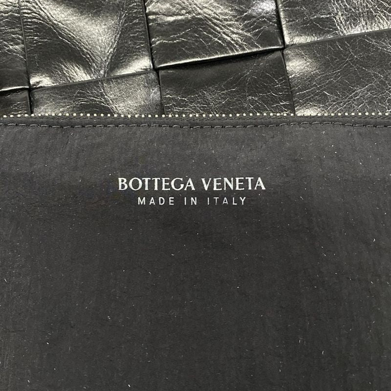Bottega Veneta Shoulder Bag Cassette Black Leather