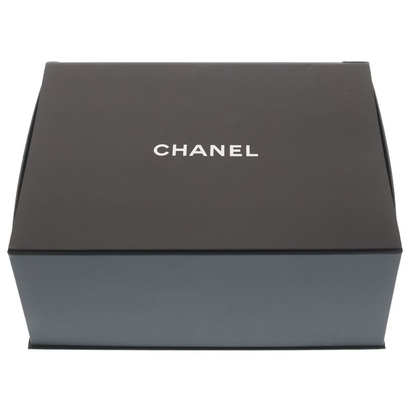Chanel Trendy CC Quilted Lambskin Leather Turnlock CC Logo Top Handle 2-Way Shoulder Bag