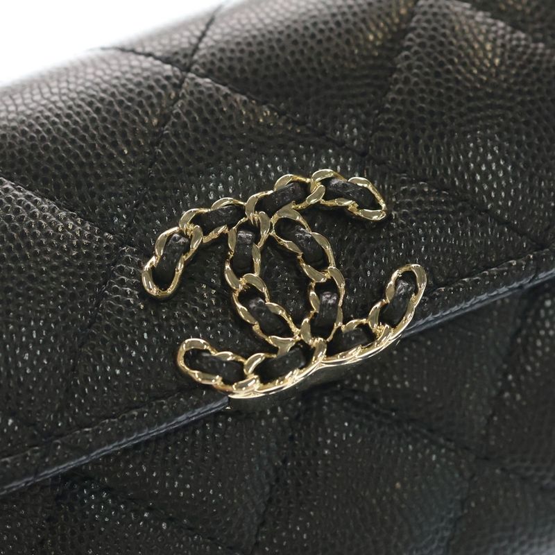 Chanel Quilted Mini Caviar Leather CC Logo Chain Clutch Shoulder Bag