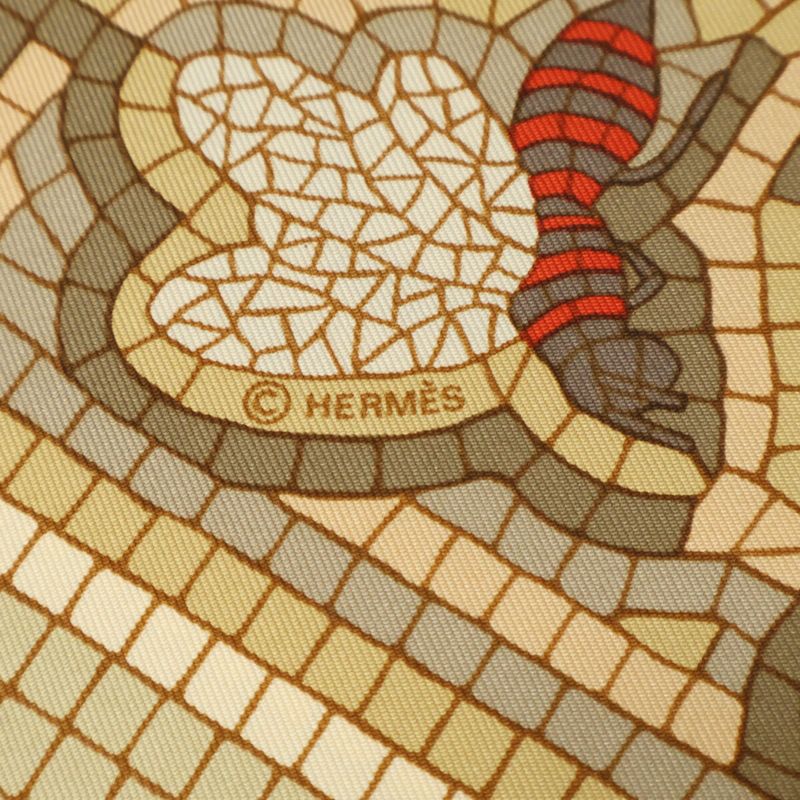 Hermes Cave Felem Beware of Cats Silk Carre 90 Scarf )beige