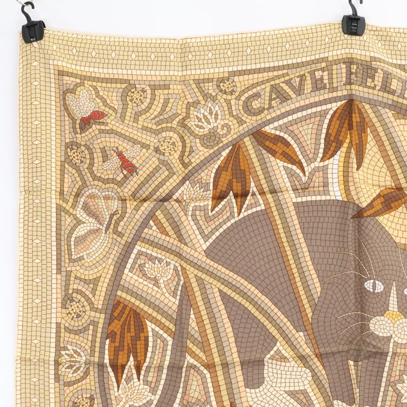 Hermes Cave Felem Beware of Cats Silk Carre 90 Scarf )beige