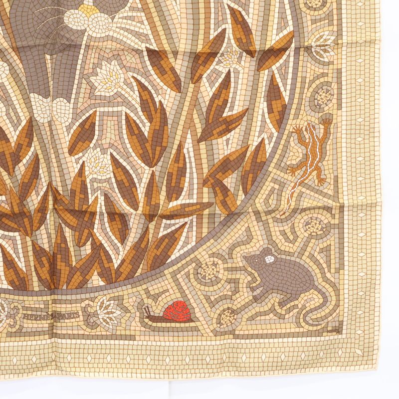 Hermes Cave Felem Beware of Cats Silk Carre 90 Scarf )beige