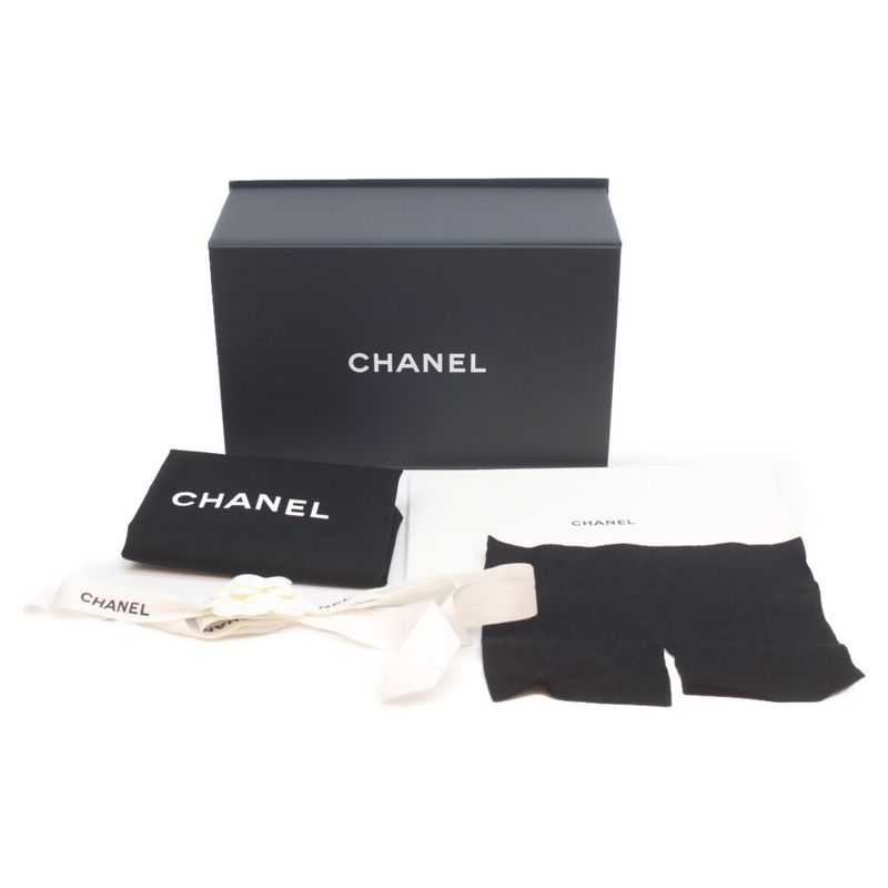 Chanel Black Lamb Miniature Lace 20 Mini Classic Flap Handbag )