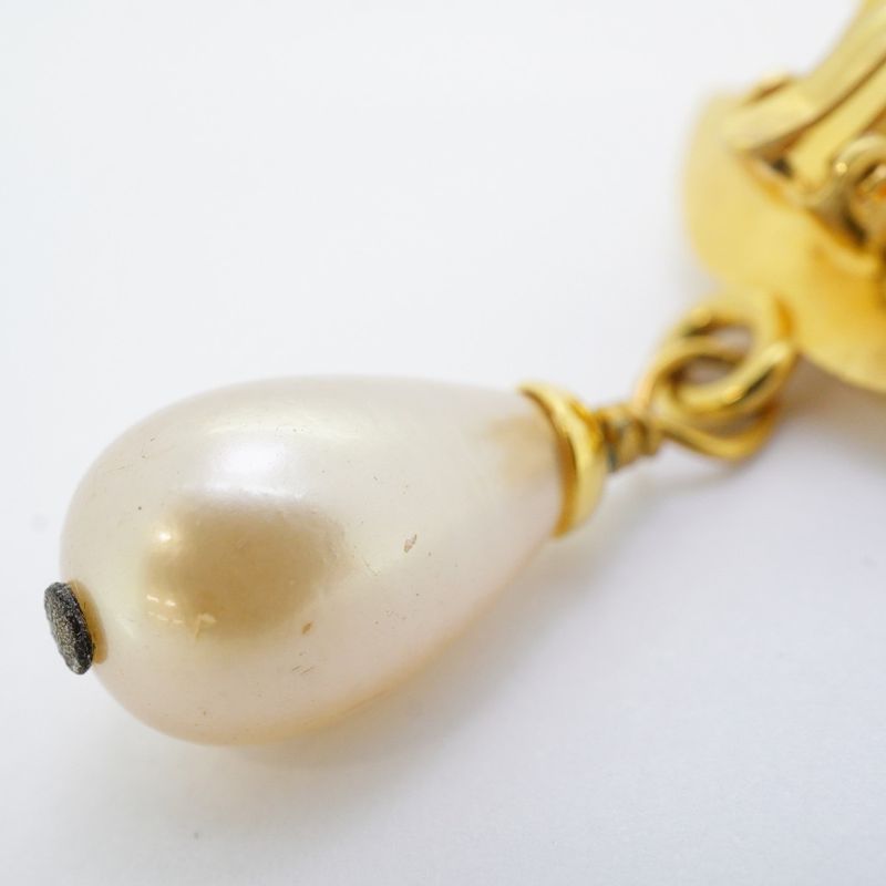 Chanel Earrings Vintage CC Logo Turnlock Gold Plated Faux Pearl
