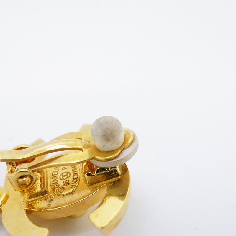 Chanel Earrings Vintage CC Logo Turnlock Gold Plated Faux Pearl