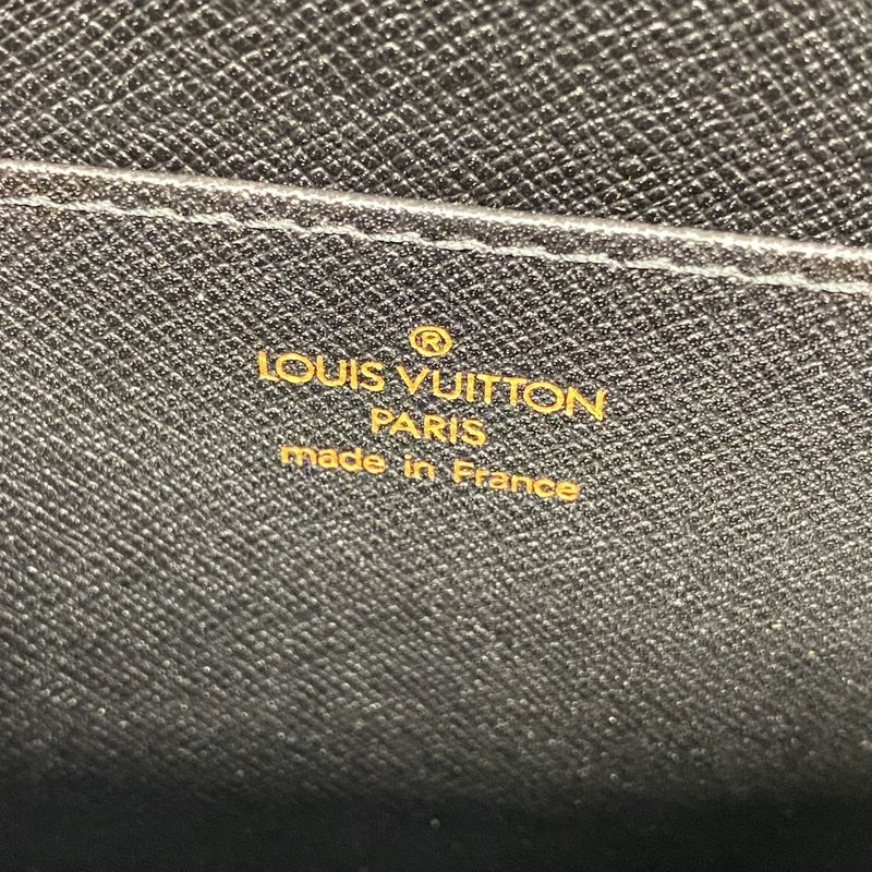 Louis Vuitton Clutch Epi Pochette Homme Noir Black