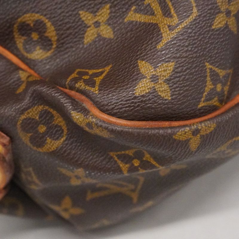 Louis Vuitton Shoulder Bag Monogram Saumur 35 Brown