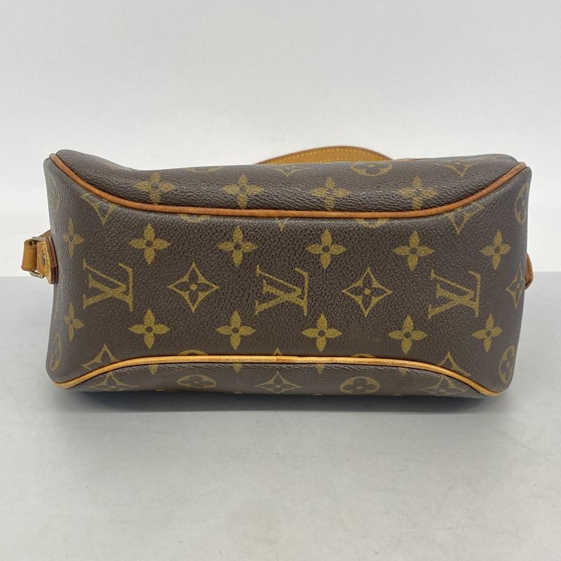Louis Vuitton Shoulder Bag Monogram Blois Brown