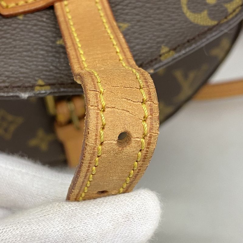 Louis Vuitton Shoulder Bag Monogram Cite MM Brown T-Shirt