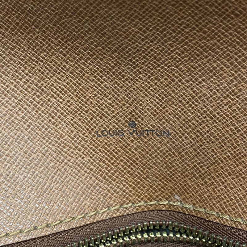 Louis Vuitton Shoulder Bag Monogram Cite MM Brown T-Shirt