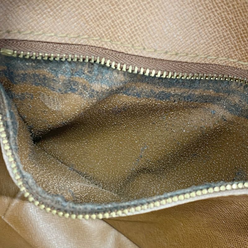 Louis Vuitton Shoulder Bag Monogram Cite MM Brown T-Shirt