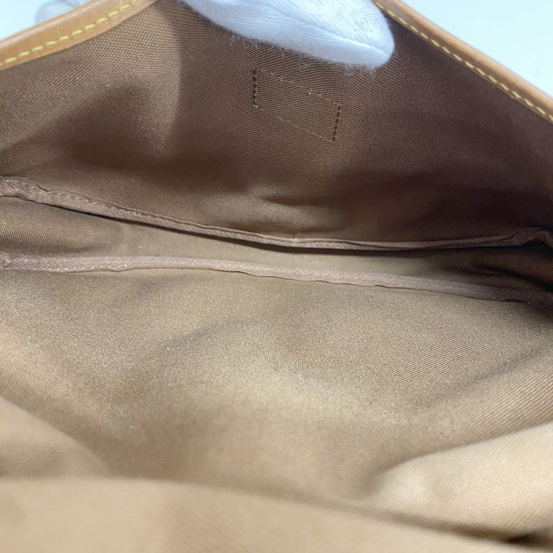 Louis Vuitton Shoulder Bag Monogram Saumur 30 Brown