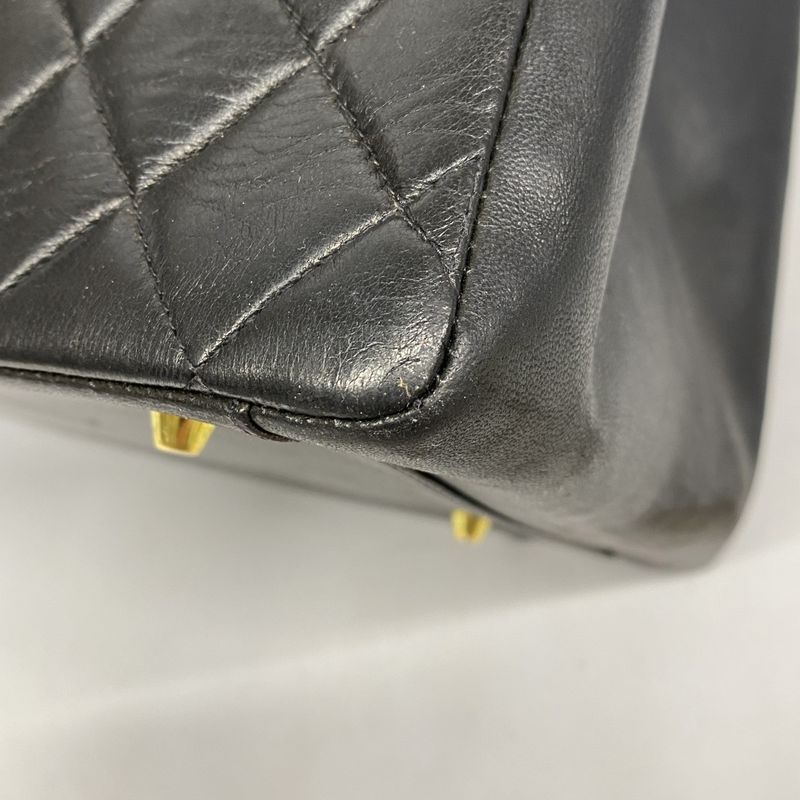 Chanel Chain Quilted Lambskin Black Gold Tote
