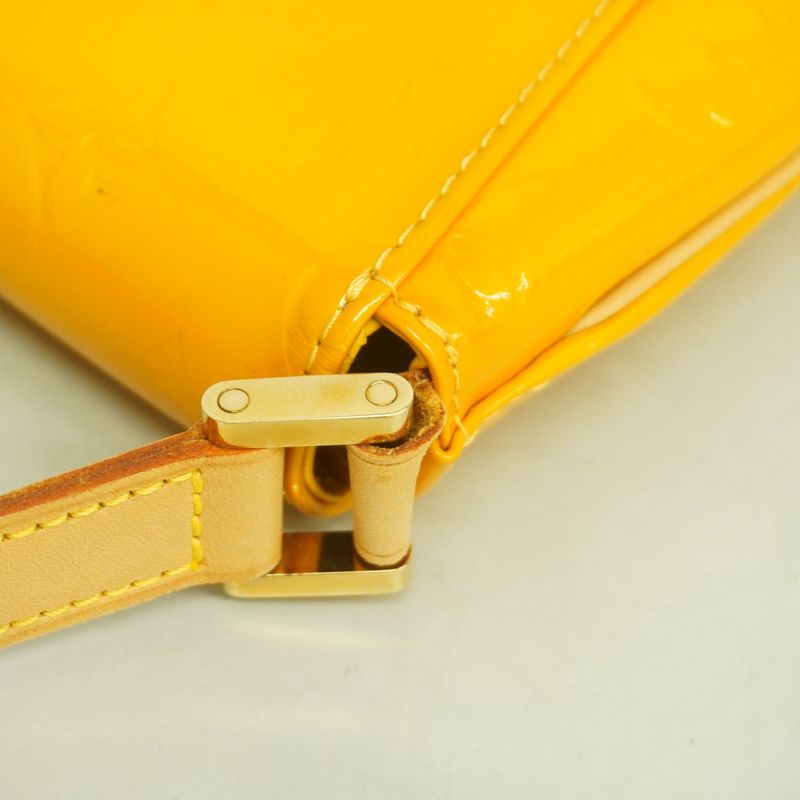 Louis Vuitton Shoulder Bag Vernis Thompson Street Jaune