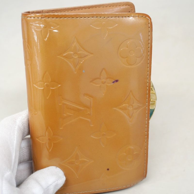 Louis Vuitton Wallet Vernis Porte Monnaie Viennois Noisette