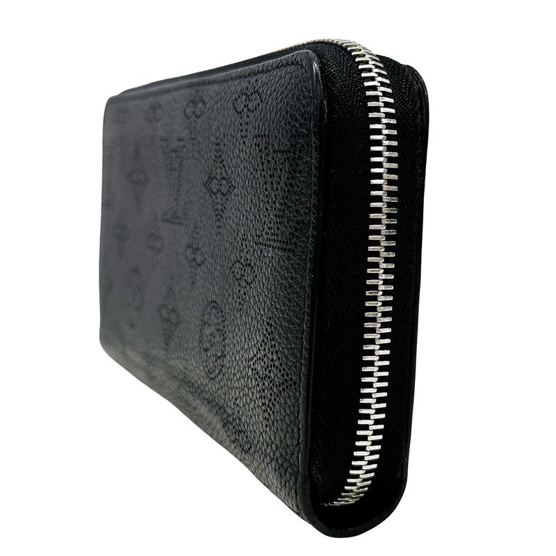 Louis Vuitton Wallet Monogram Mahina Zippy Noir Black