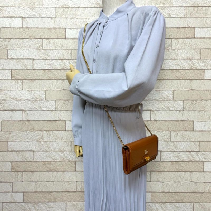 Gucci Bamboo Shoulder Bag Leather Brown