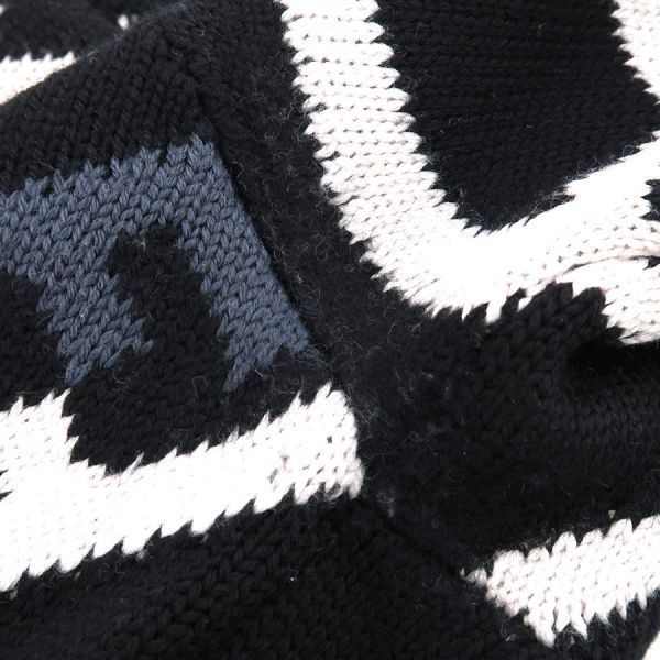 Fendi Sweater the Entire Fabric Wool