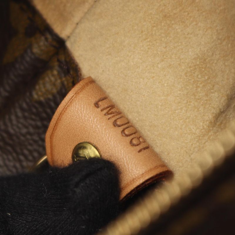 Louis Vuitton Tote Luco Canvas Leather