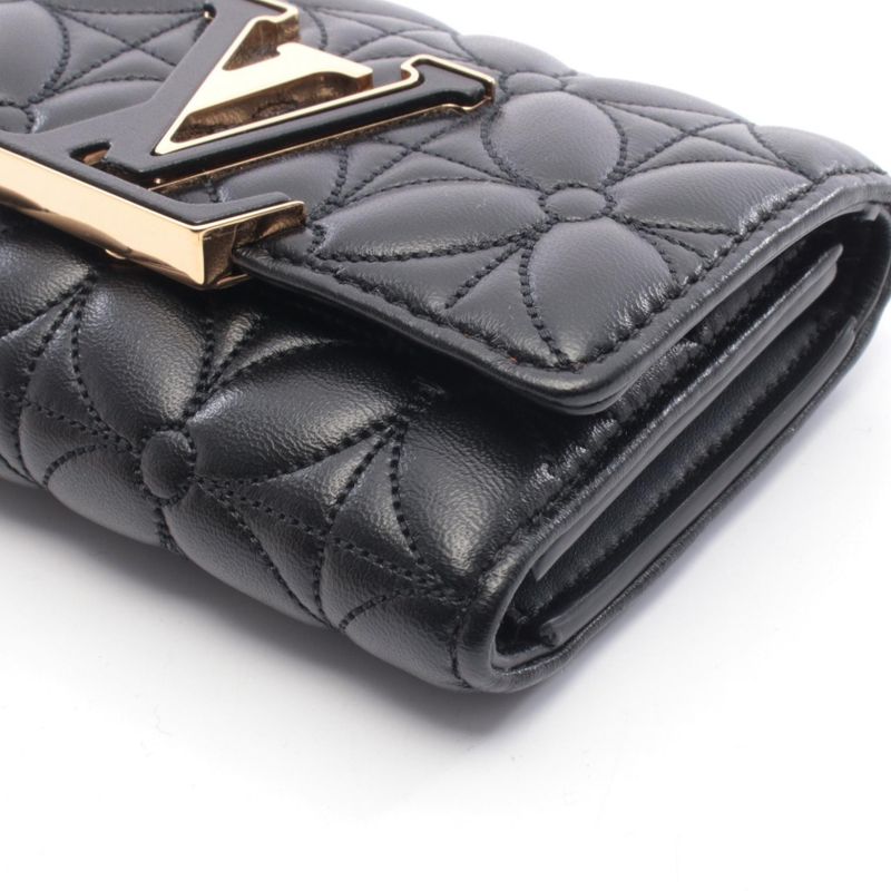 Louis Vuitton Trifold Wallet Portefeuille Capucines Compact Flower Quilted