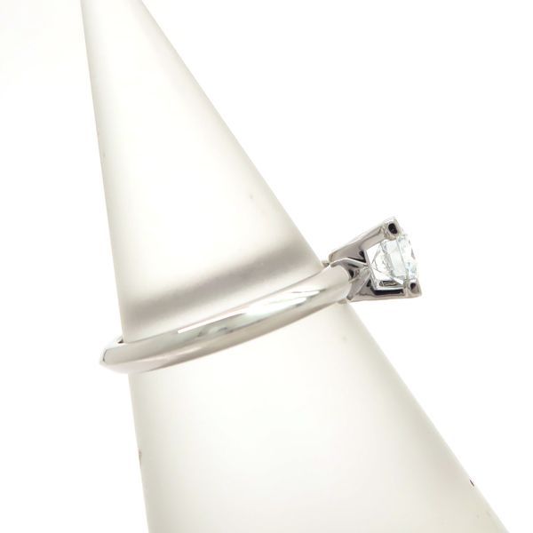 Harry Winston Diamond Vs2 EX Ring HW Logo
