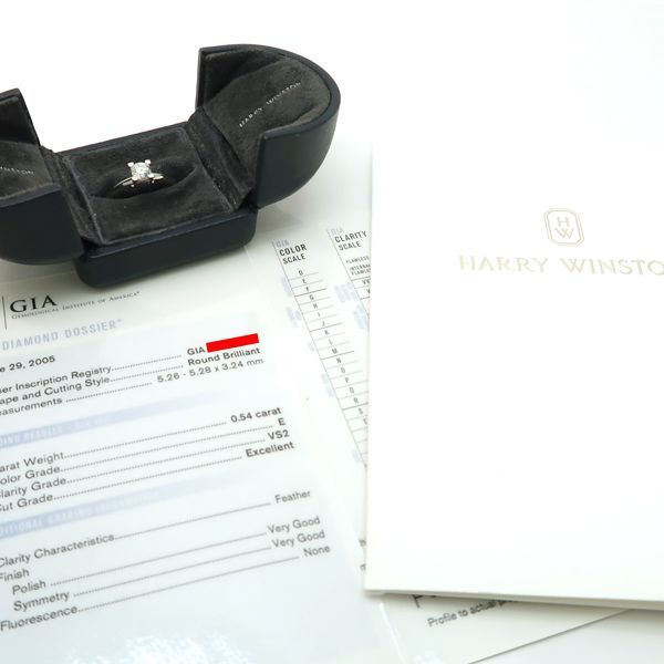 Harry Winston Diamond Vs2 EX Ring HW Logo