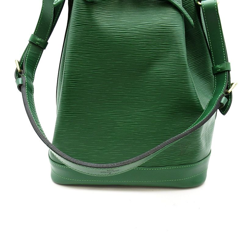 Louis Vuitton Noe Epi Shoulder Bag Borneo Green