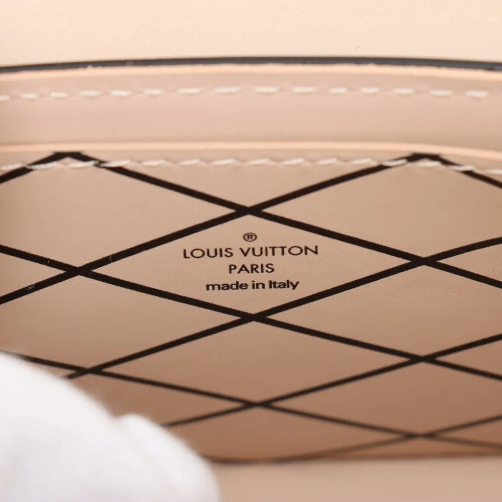 Louis Vuitton Portefeuille Trunk Epi Blue Shoulder Bag — view 7