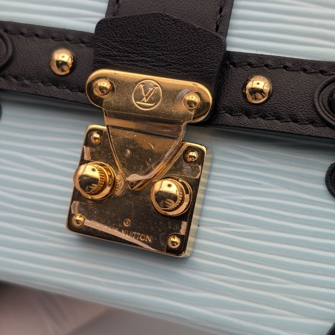 Louis Vuitton Portefeuille Trunk Epi Blue Shoulder Bag — view 5