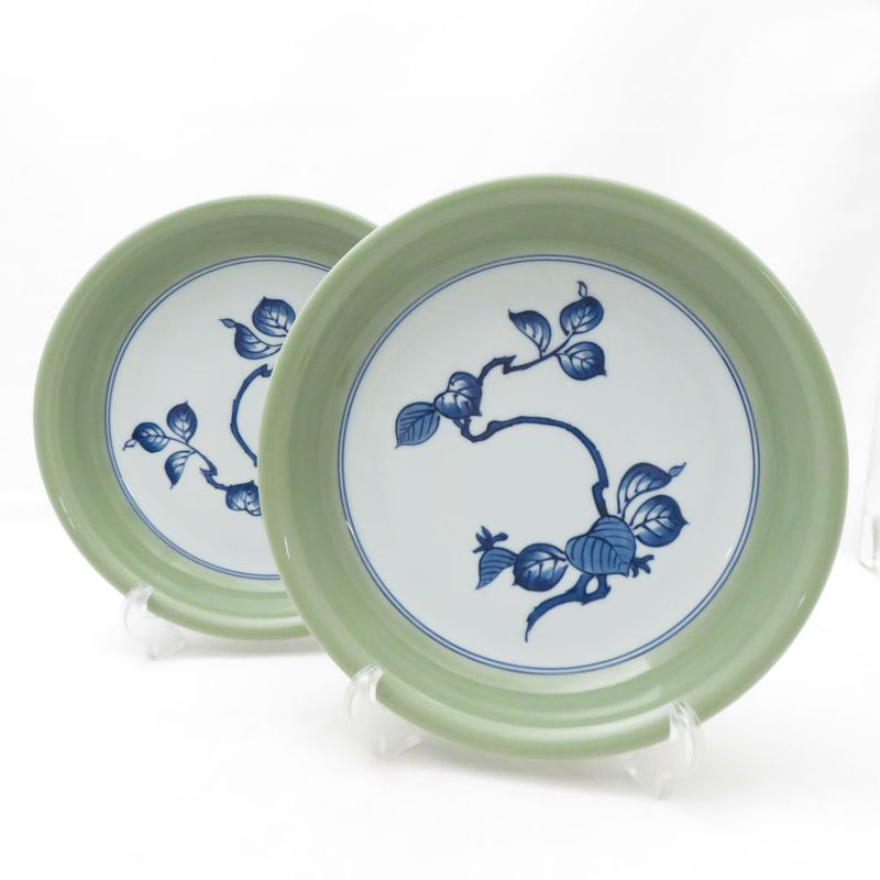 Tiffany & Co Gen'emon Kiln Celadon Wood Leaves Collaboration Medium Plate 2