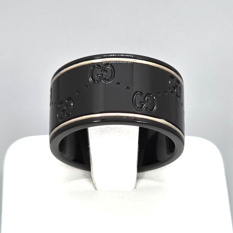 Gucci Icon Wide Ring Black Synthetic Corundum 18K White